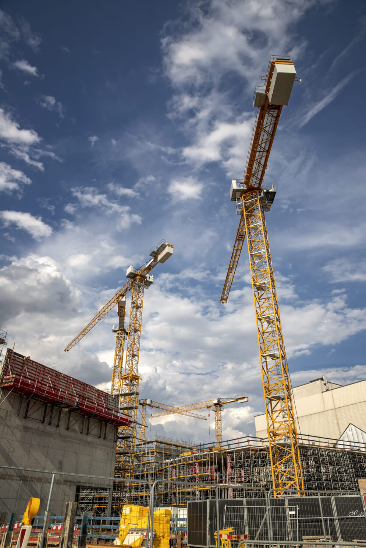 construction-site-2026-01-08-07-48-55-utc